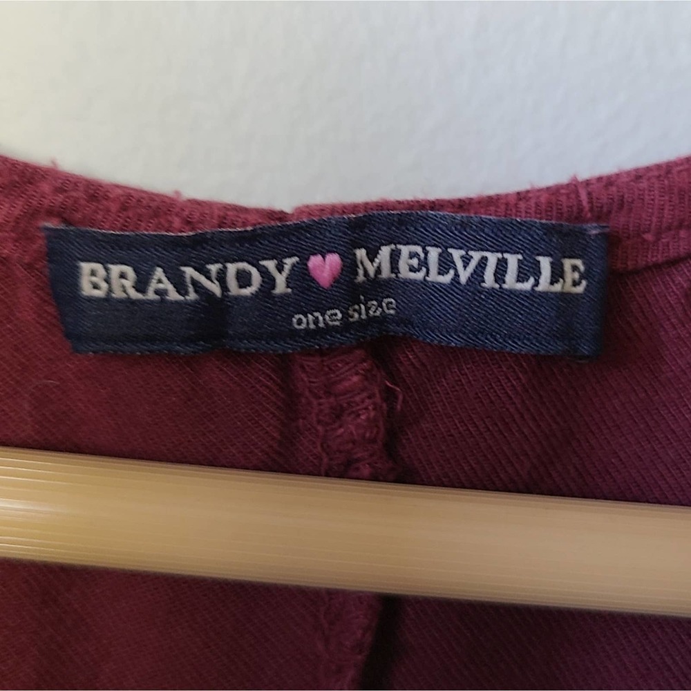 BRANDY MELVILLE | BURGUNDY CROP TANK | SIZE ONE-SIZE - Picture 6 of 12
